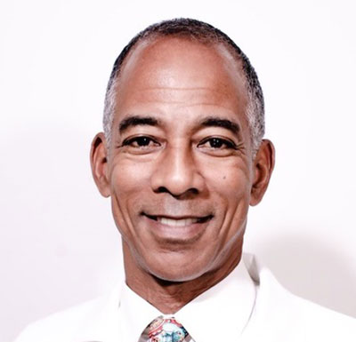 Bio_headshots_William